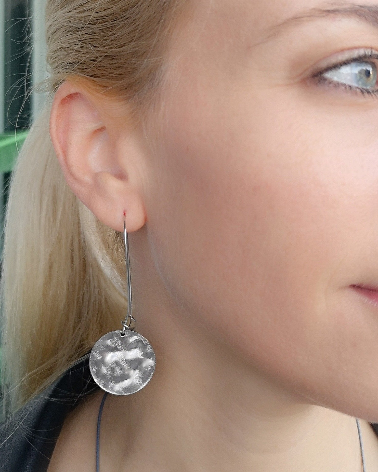 עגילי מטבע מקומט ארוך תלוי