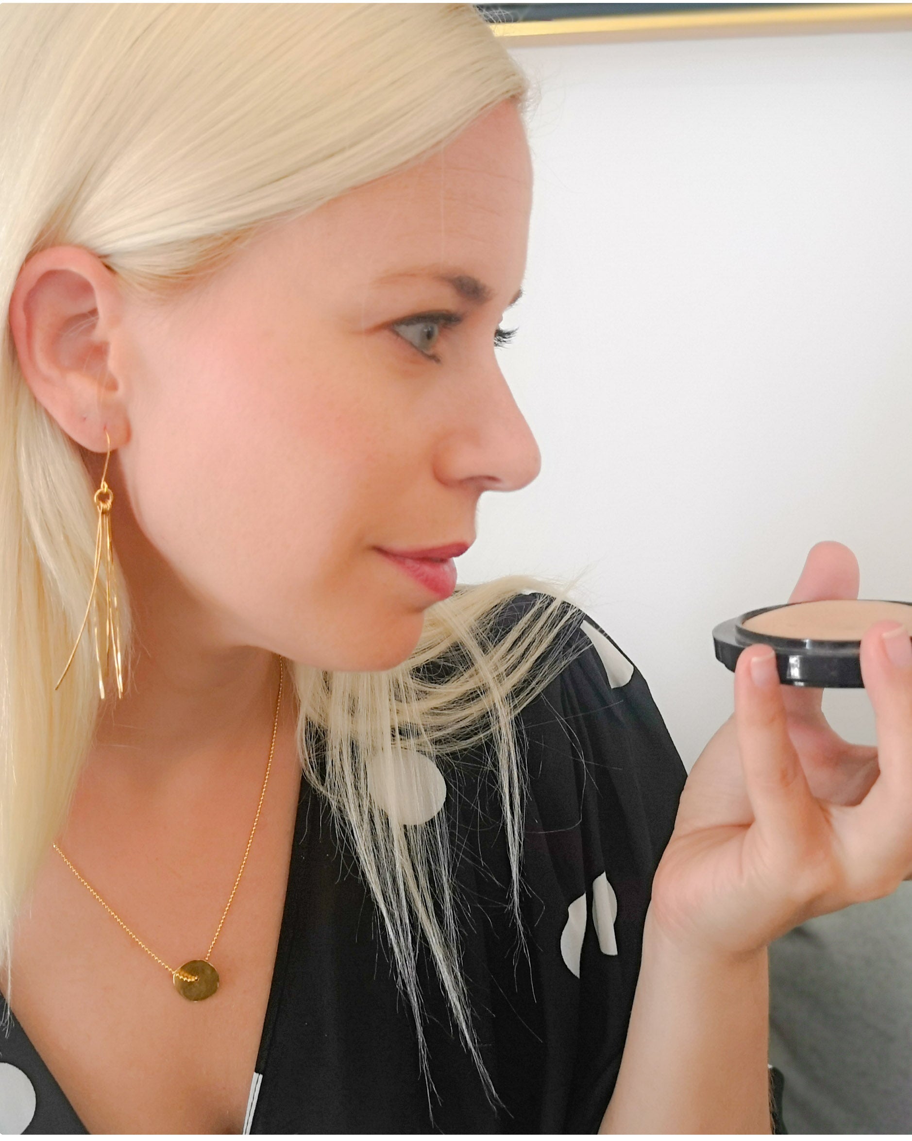 עגילי קווים תלויים עבודת יד