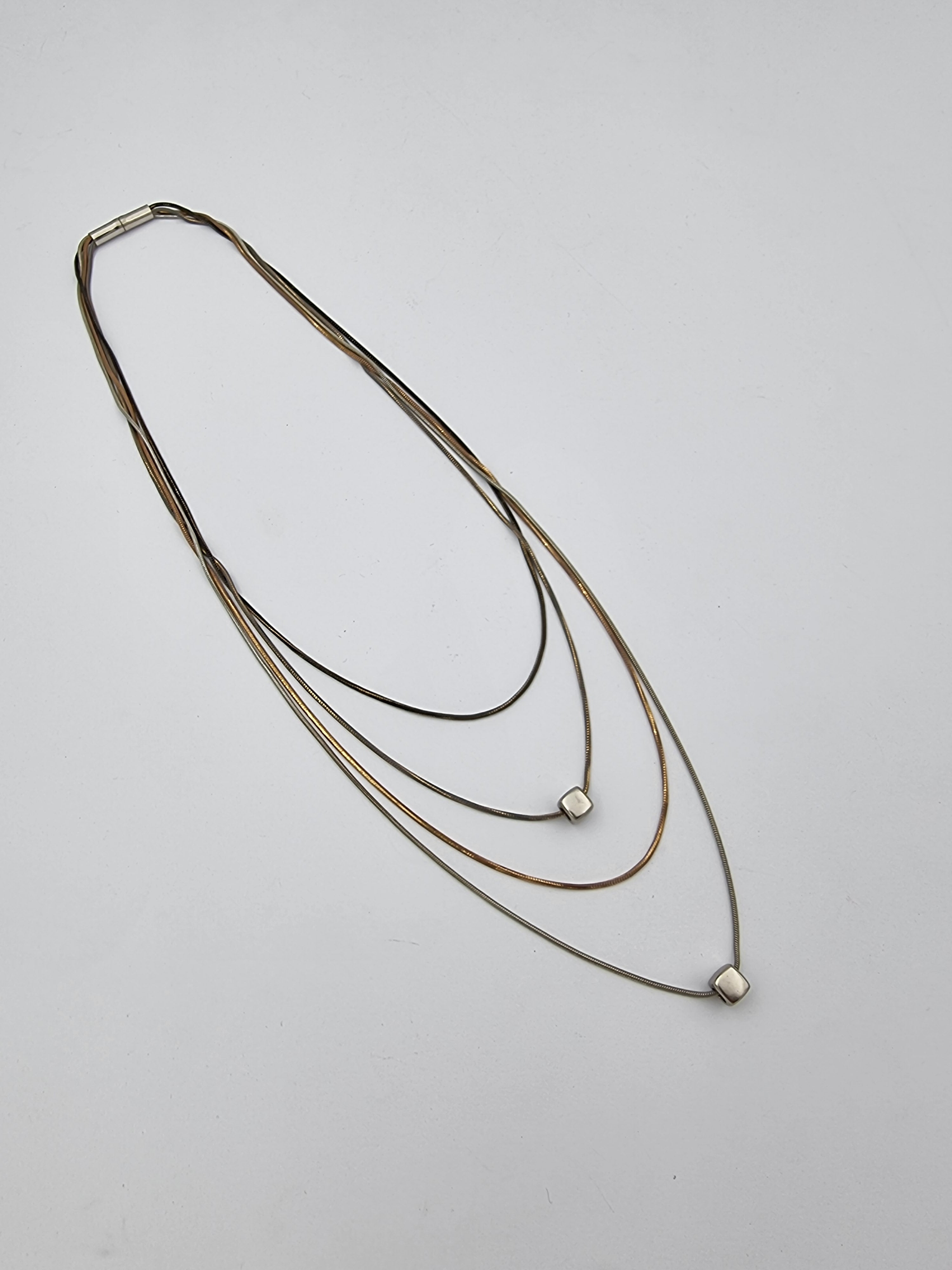 שרשרת   4 שכבות קוביות