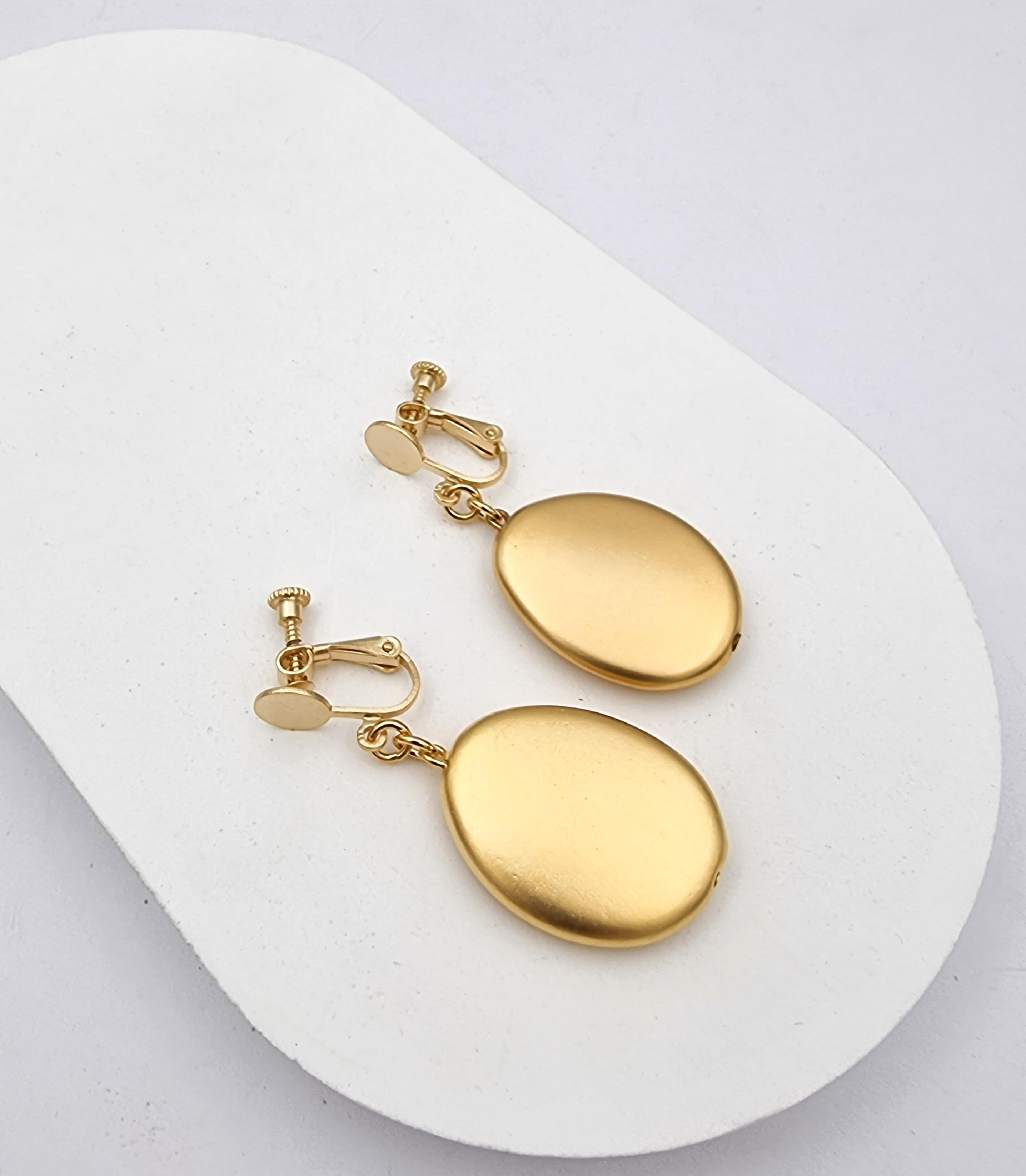 עגילי קליפס טיפה שטוחה