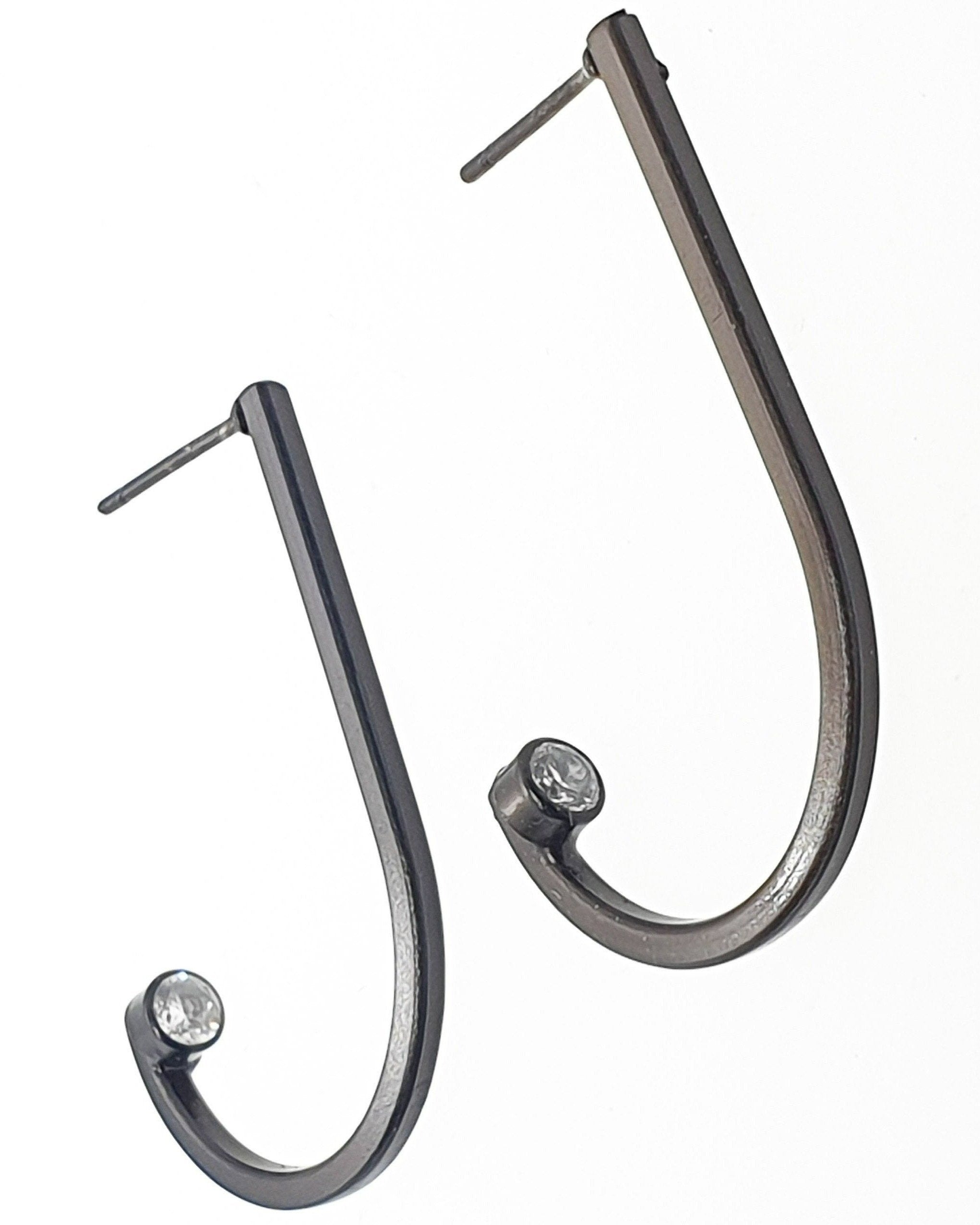 עגילי חישוק זירקון משובץ