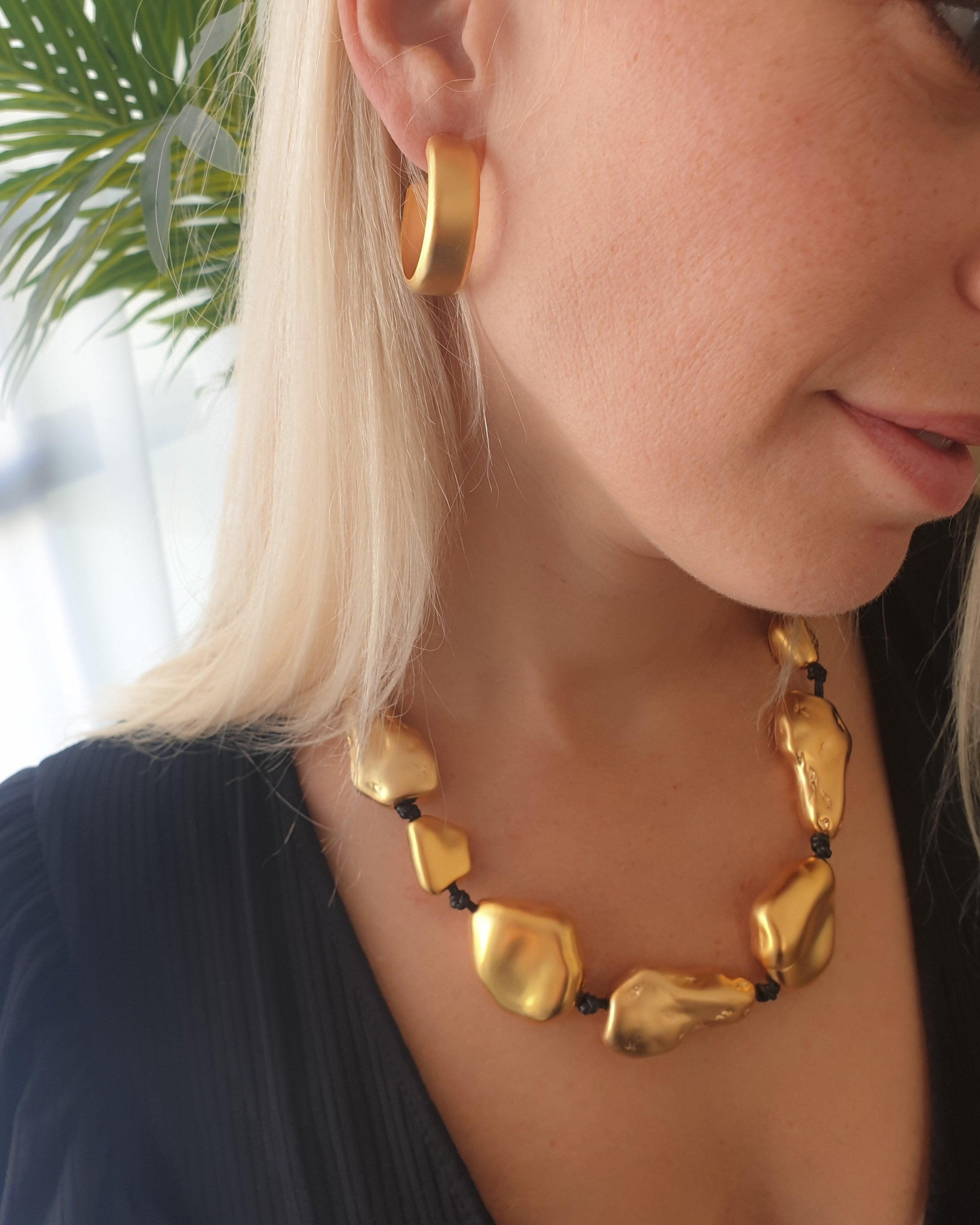 עגילי חישוק שטוח רחבים זהב