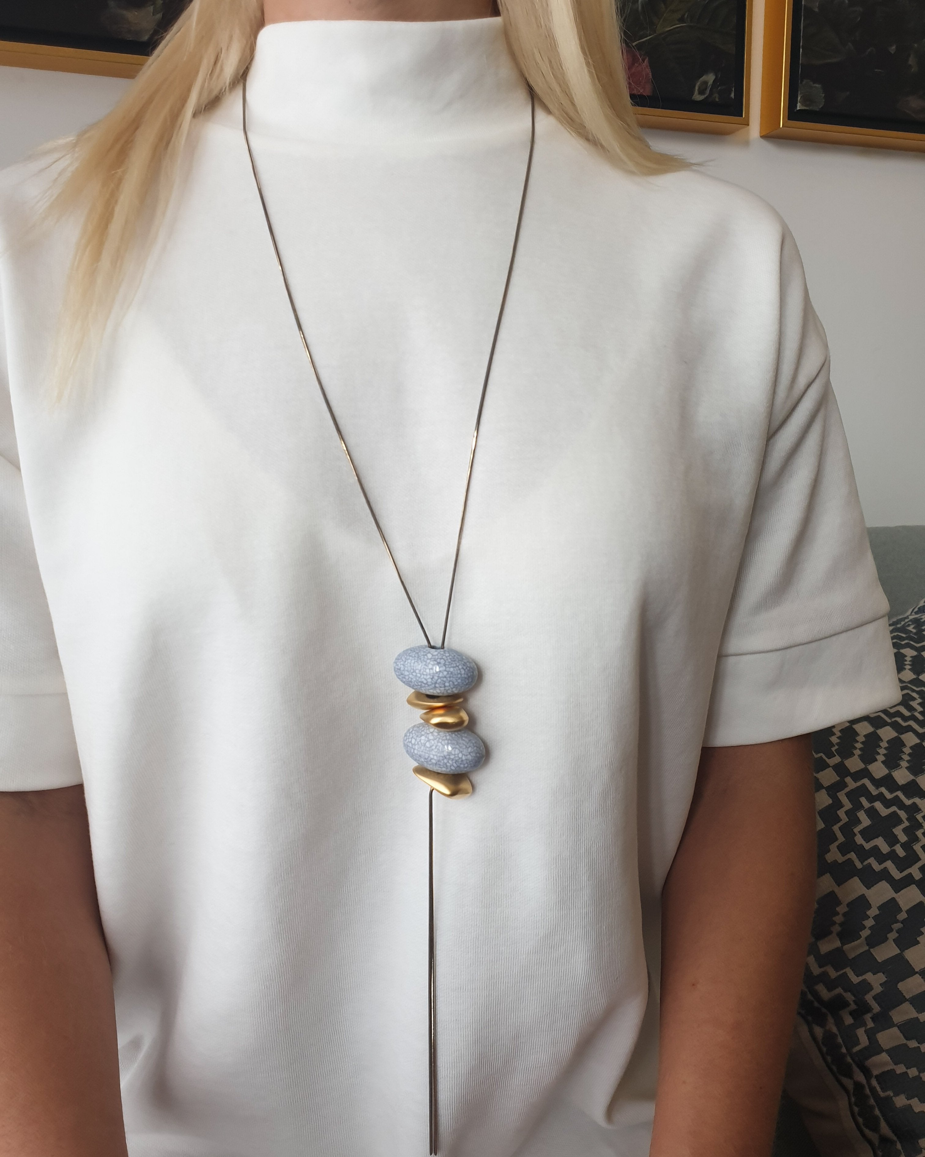 שרשרת עניבה טיפות שיש ופלחים