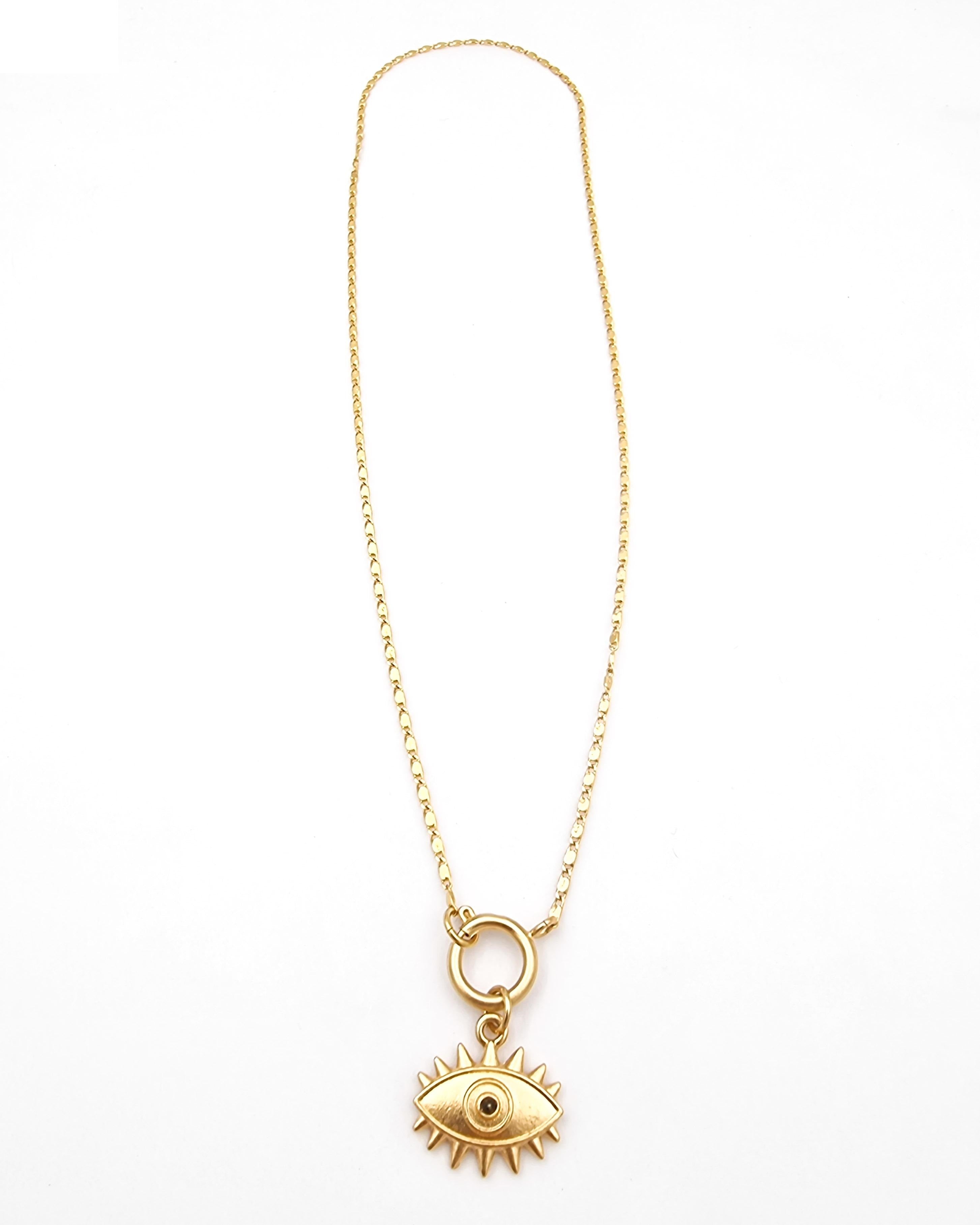 שרשרת עין מעוטרת