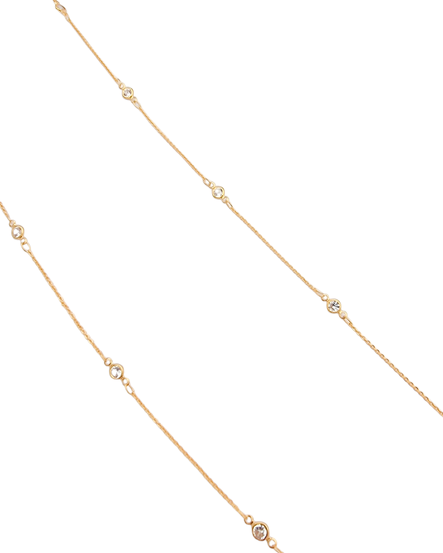 שרשרת זירקונים משובצים ארוכה