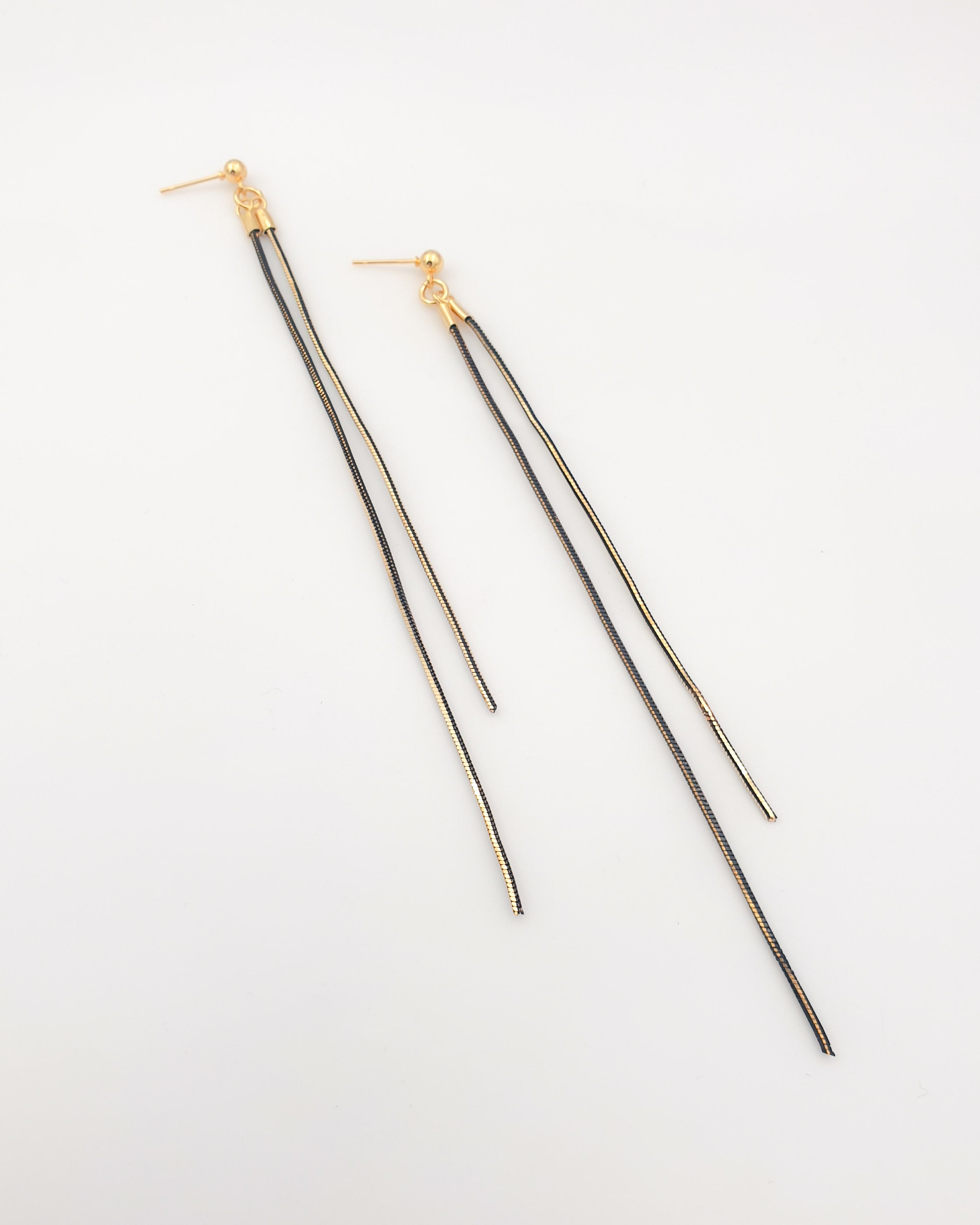 עגילי סנייק ארוך