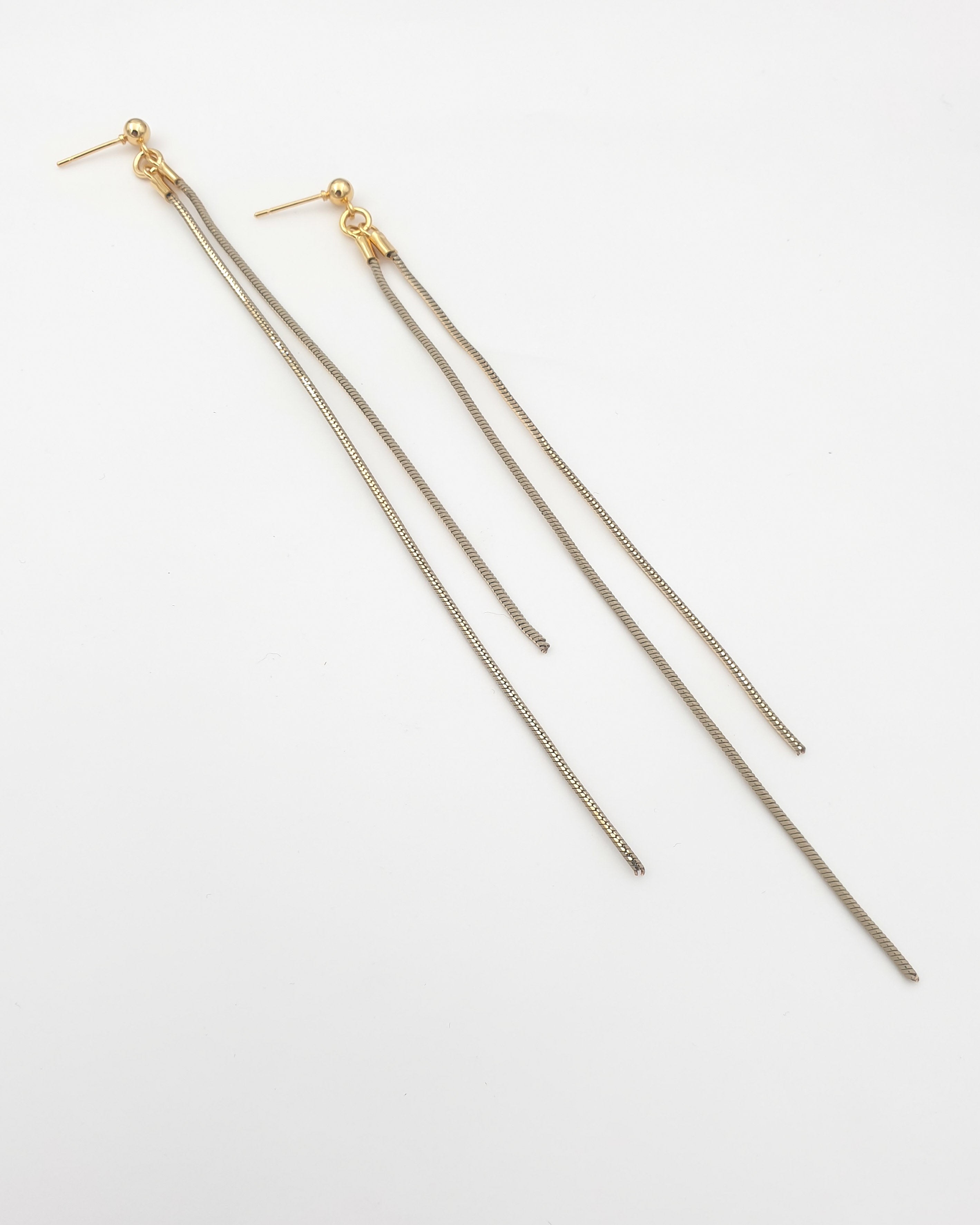 עגילי סנייק ארוך