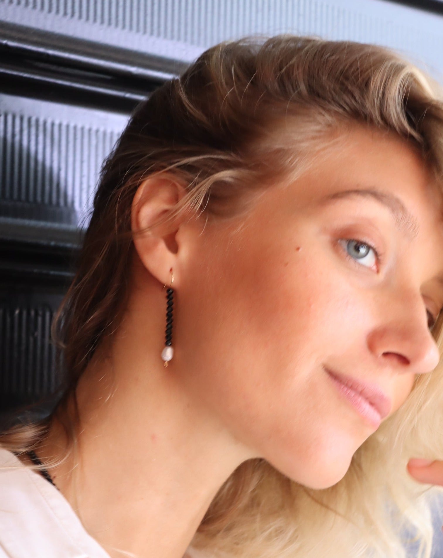 עגילי מישל קריסטלים ופנינה