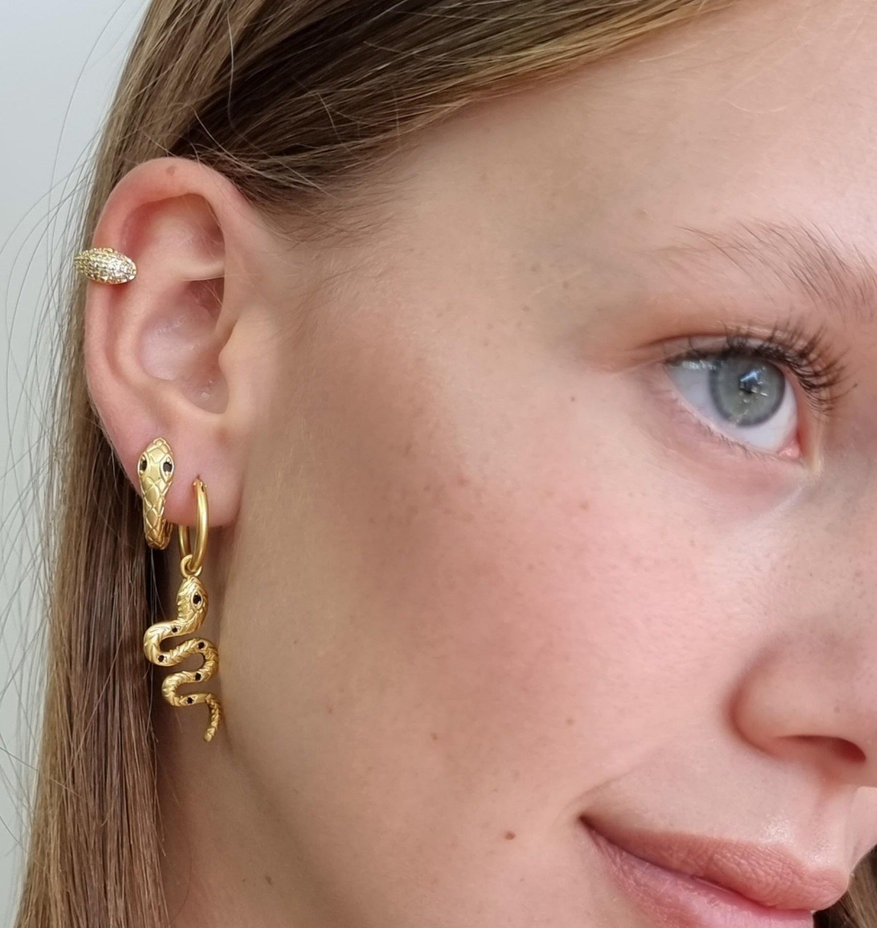 עגיל הליקס נחש זירקונים