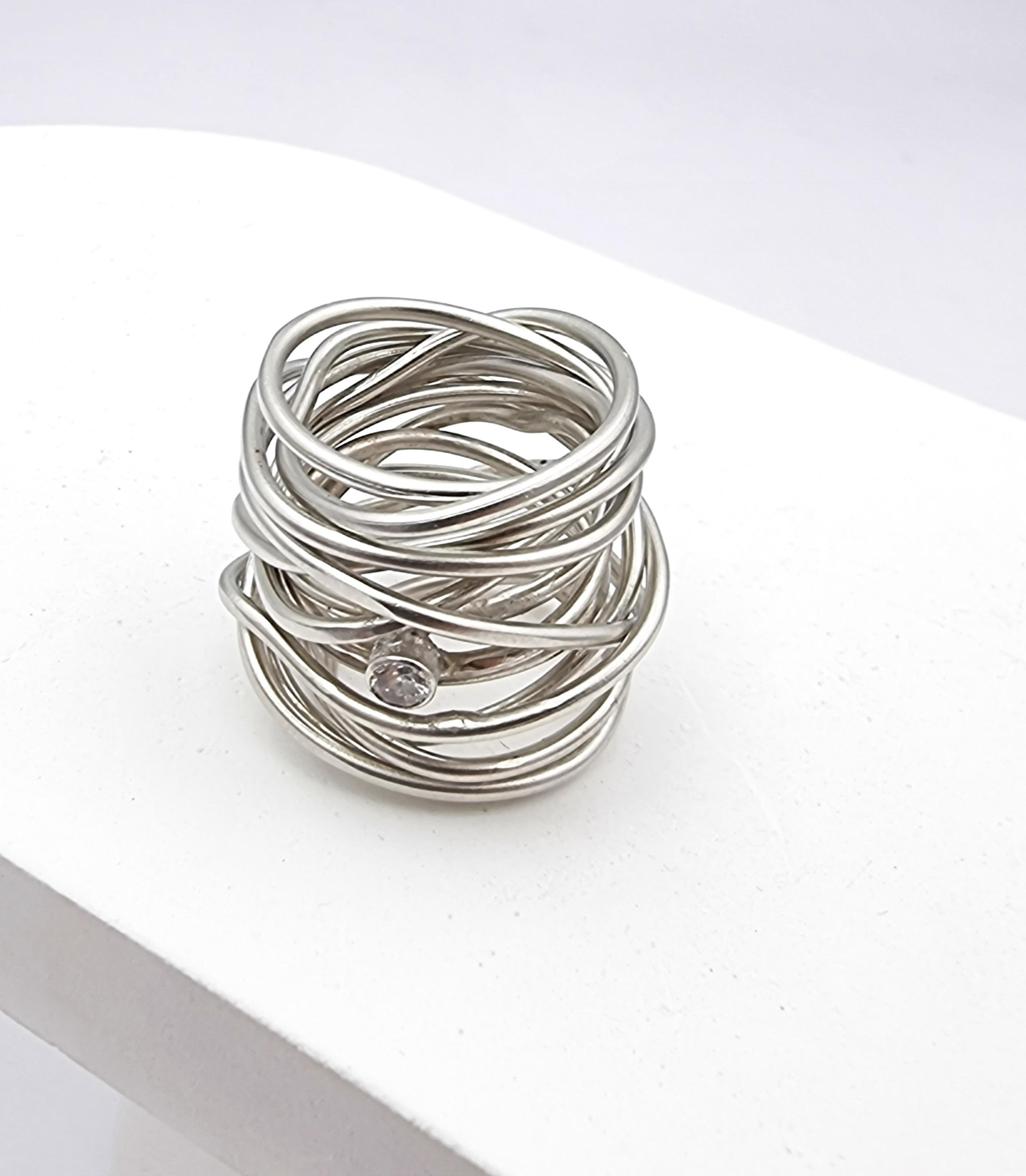 טבעת קפיץ זירקון עבודת יד