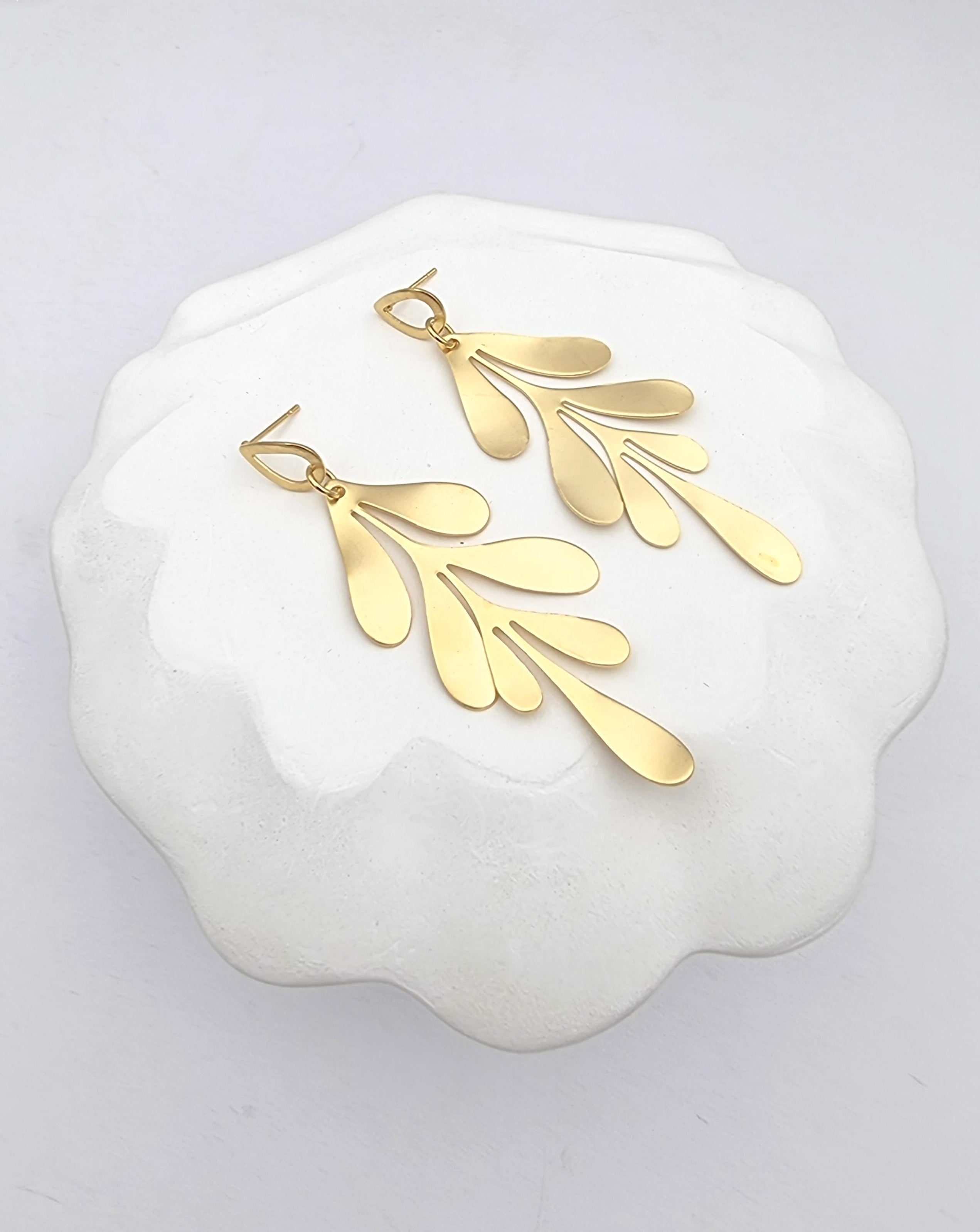 עגילי עלים שלומית