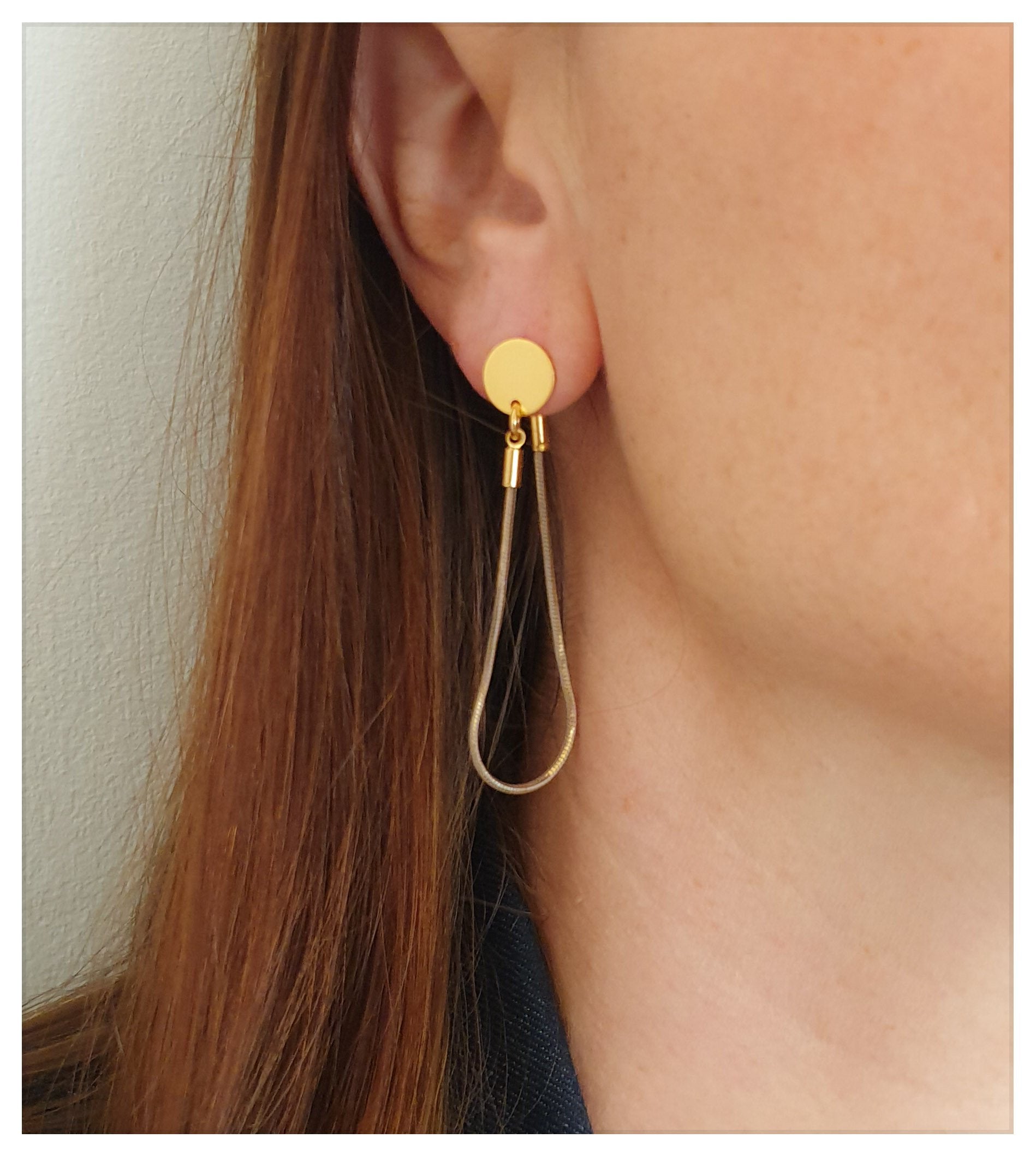 עגילי לופ צמודים