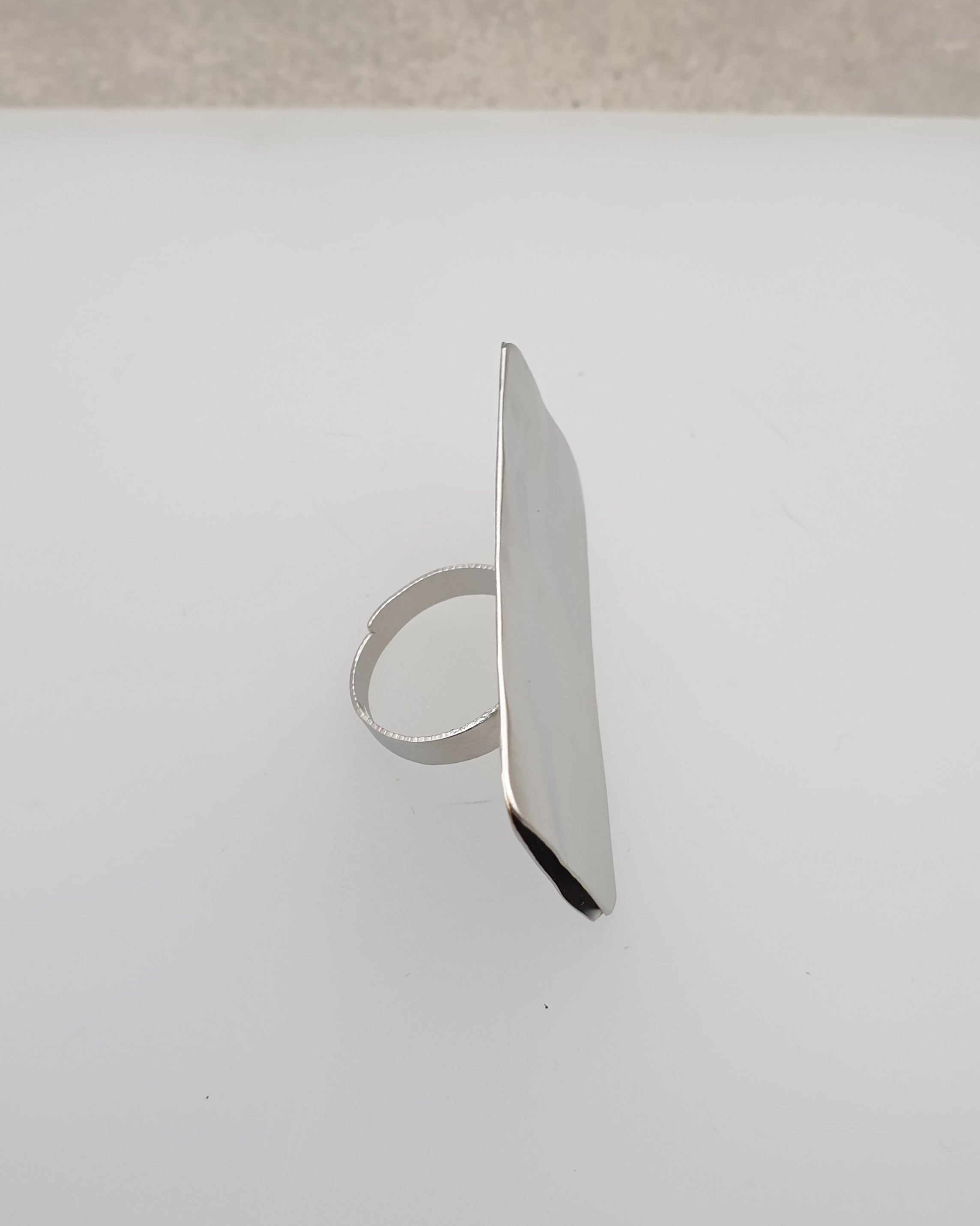 טבעת מלבנית גדולה עבודת יד כסף