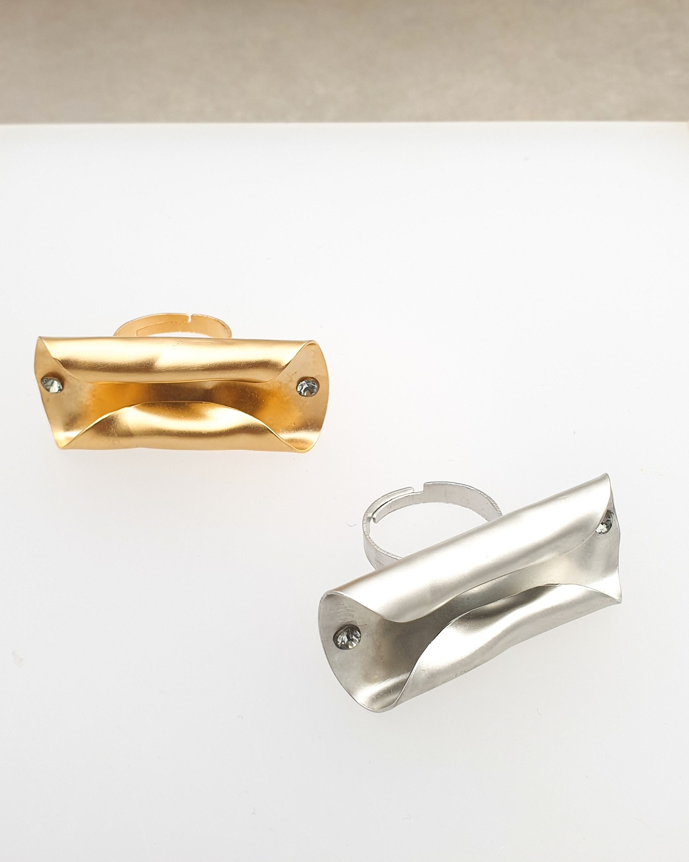 טבעת מקופלת עבודת יד