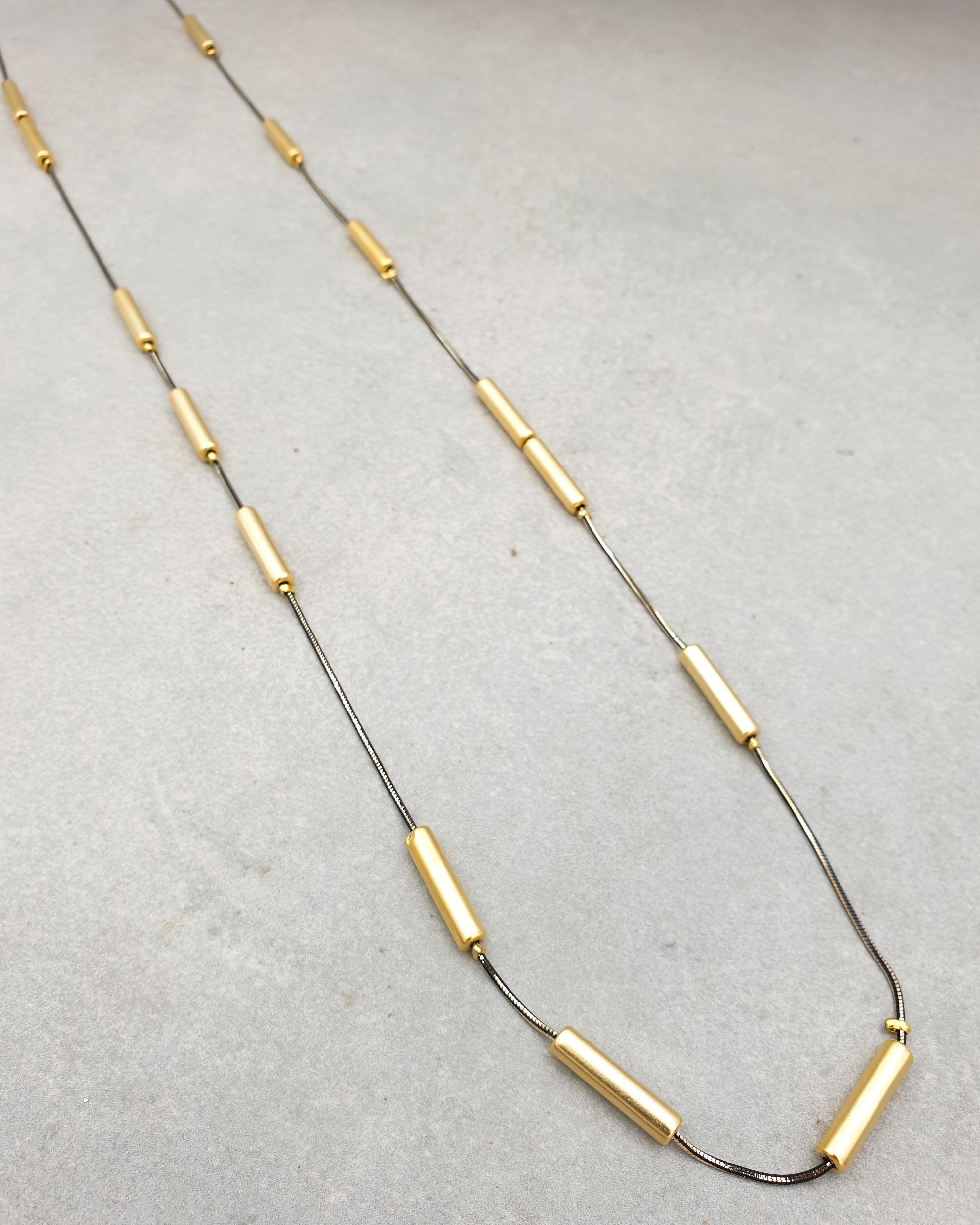 שרשרת מרווחת גלילים