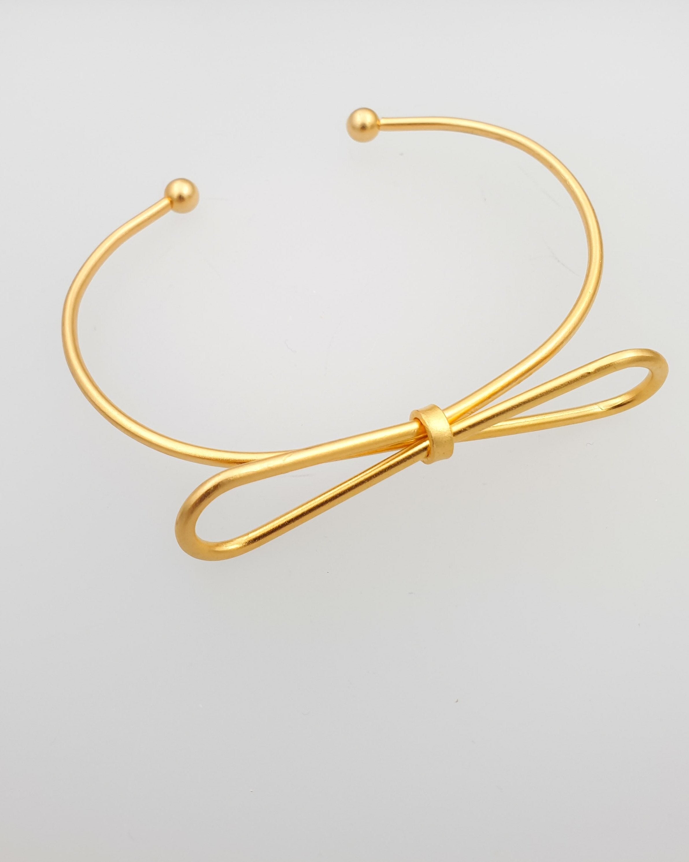 צמיד פירסינג פפיון