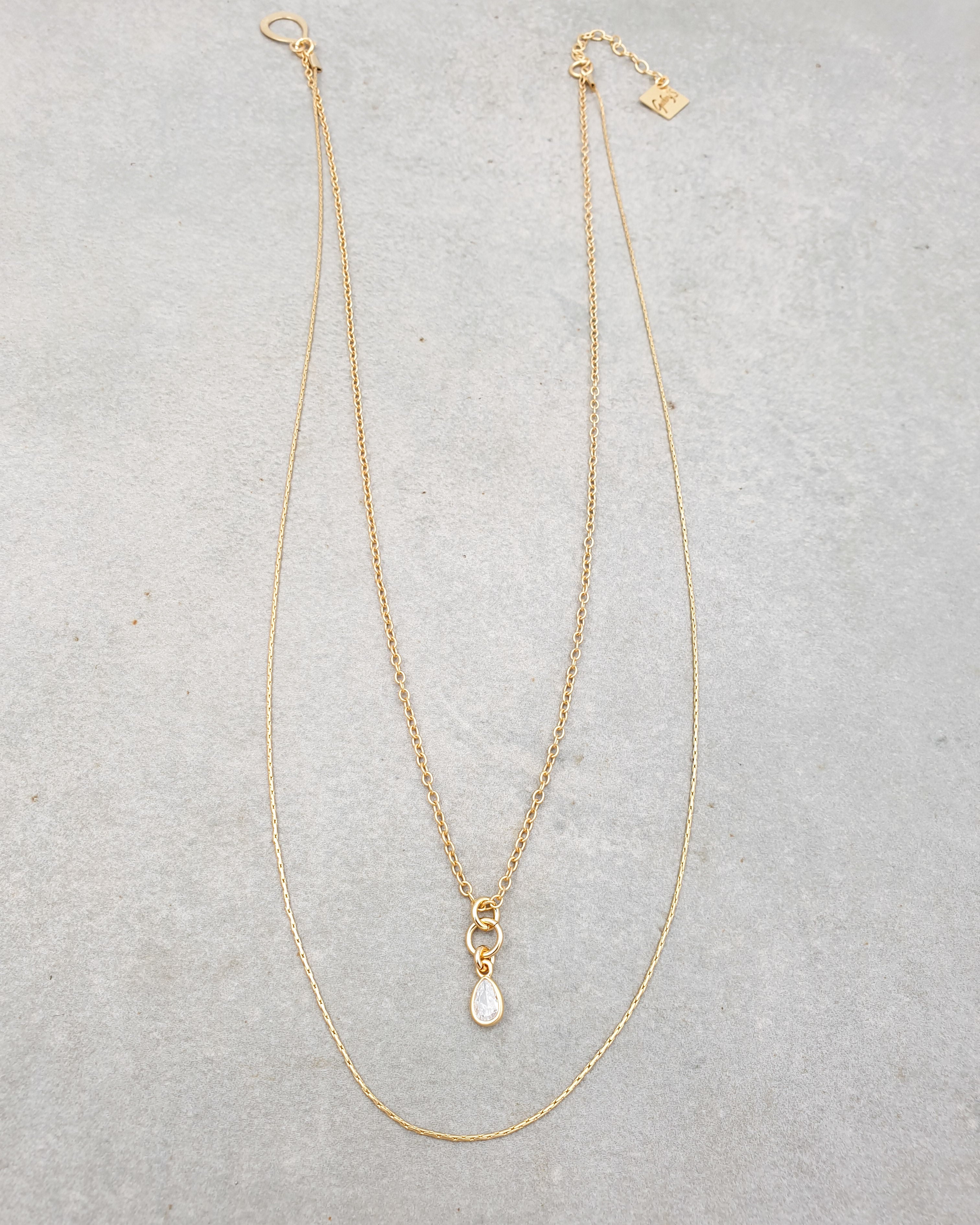 שרשרת טיפה זירקון כפולה