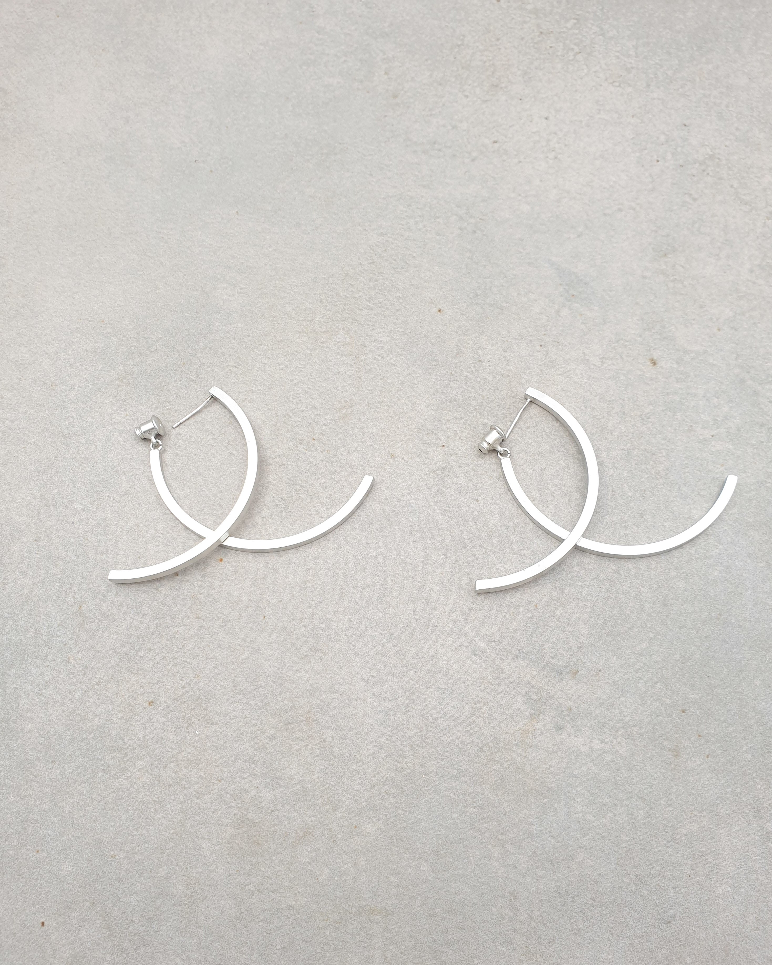 עגילים כפולים ציפור