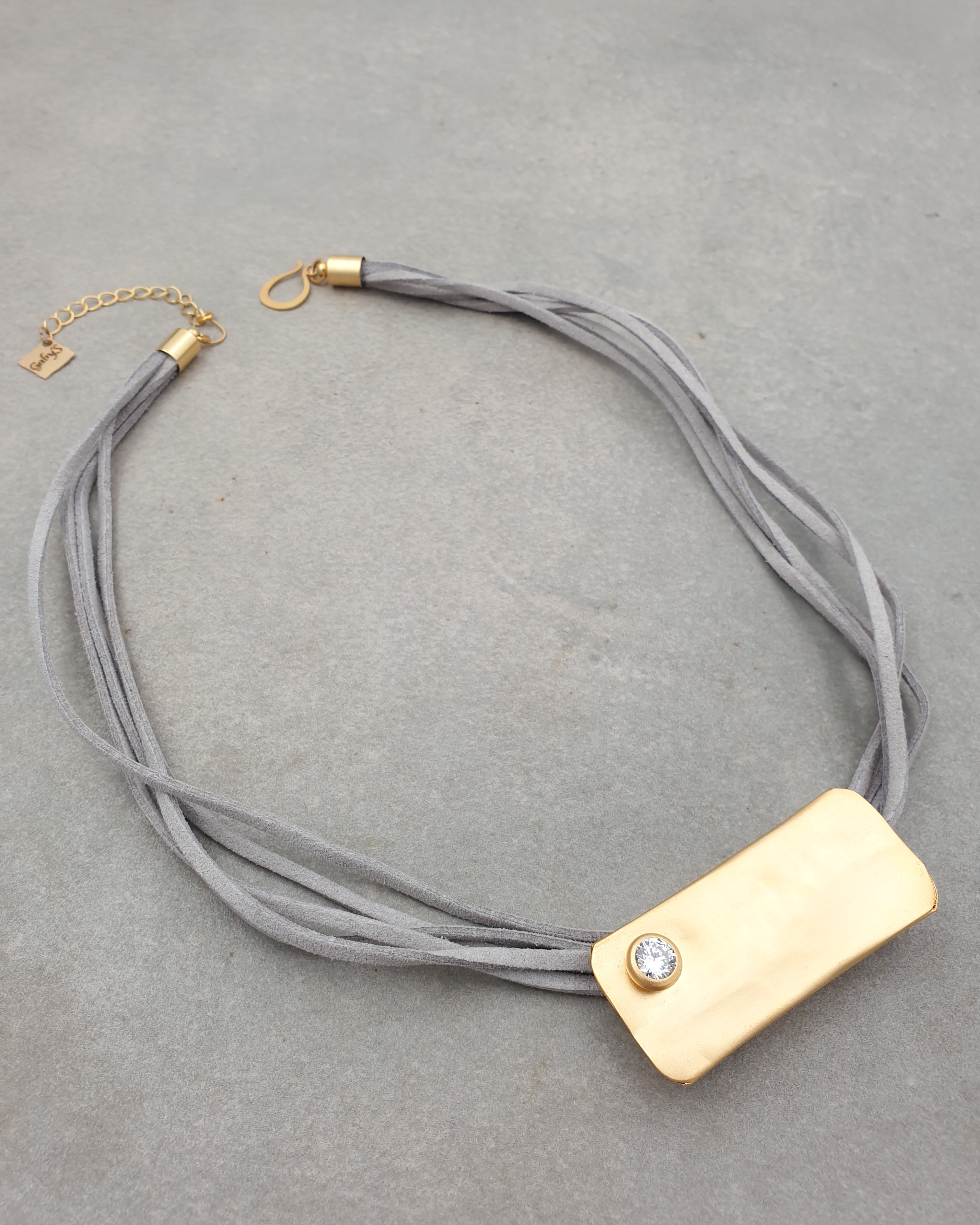 שרשרת מלבנית זירקון עבודת יד