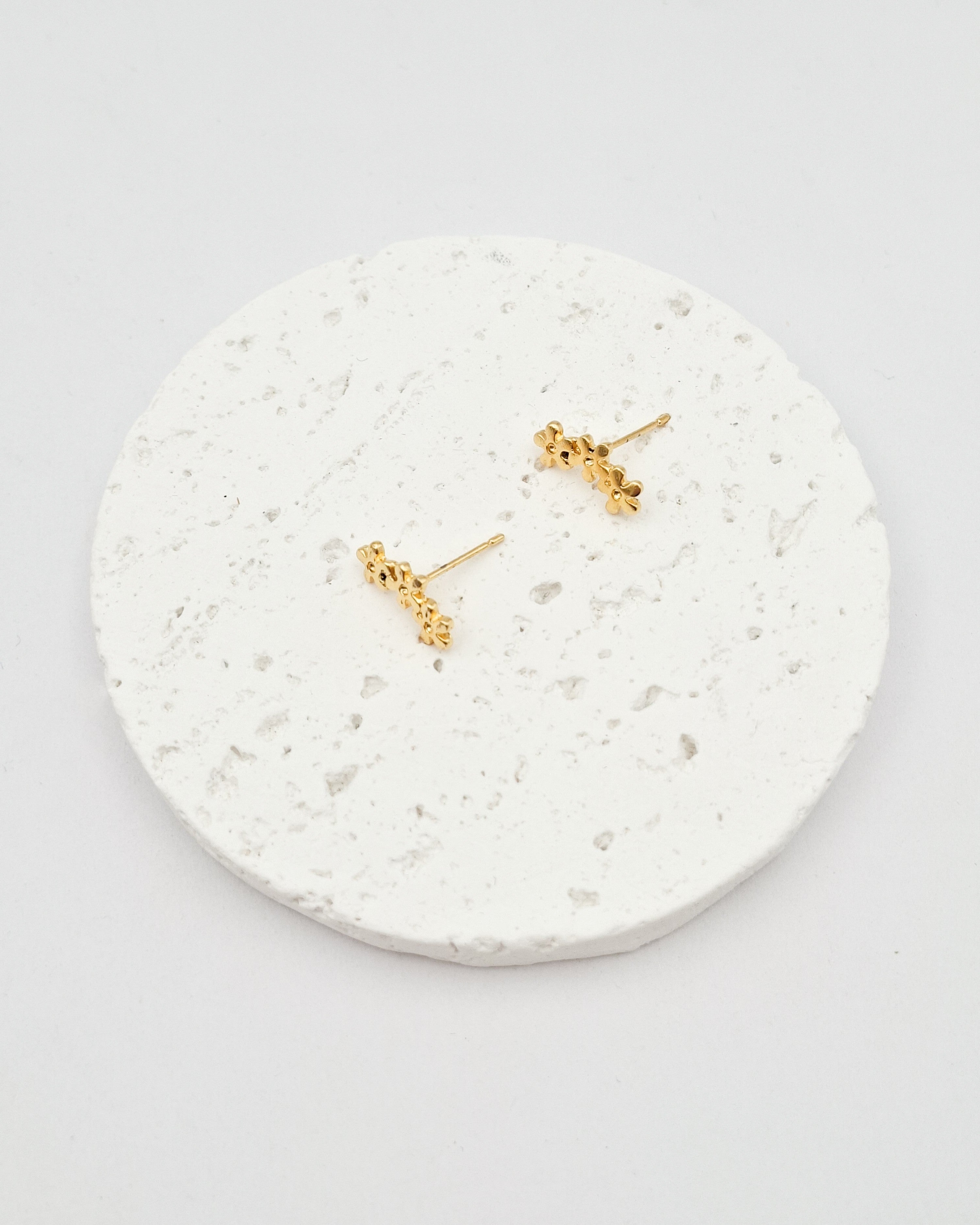 עגילי טריו פרחים צמודים