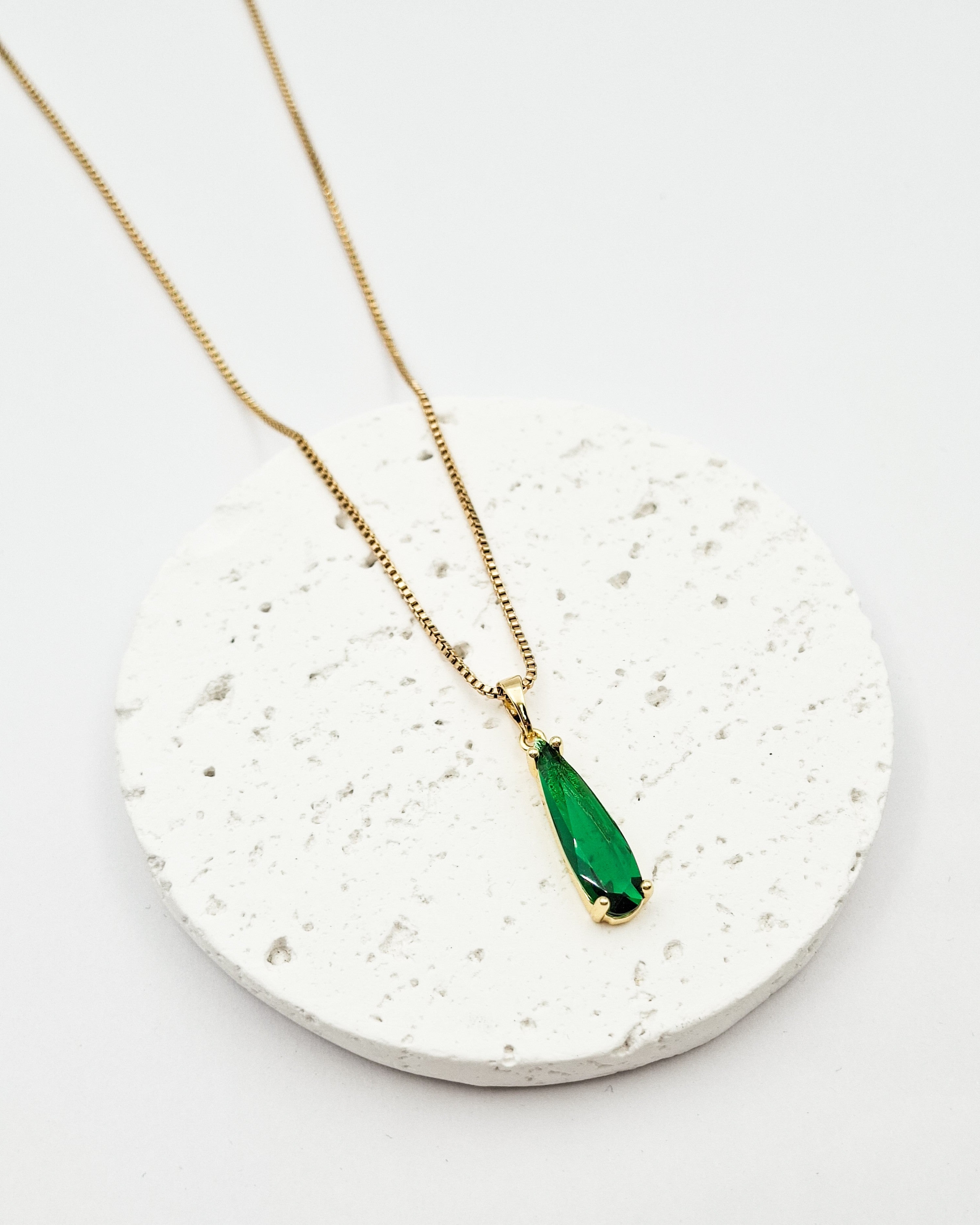 שרשרת קריסטל ורדה