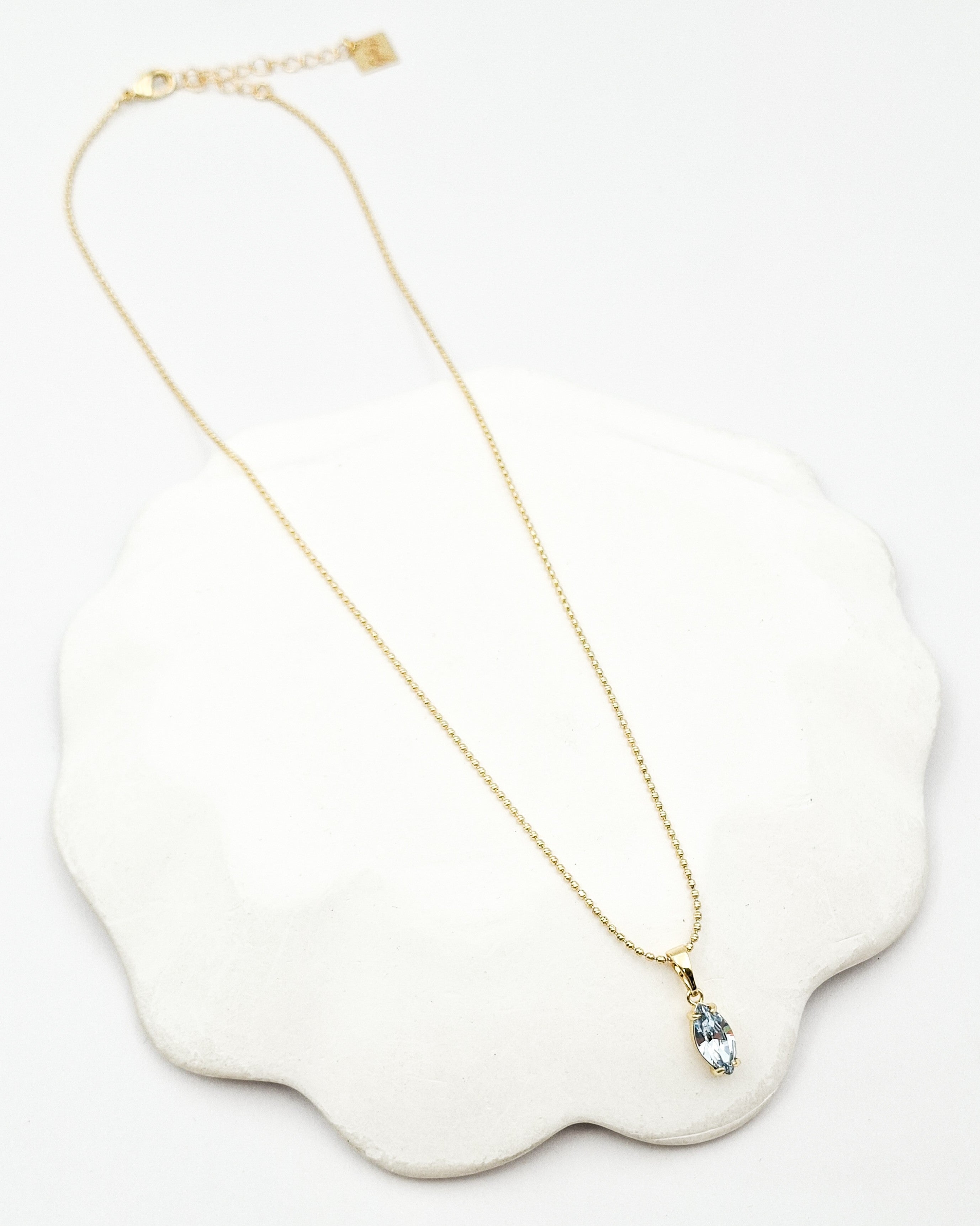 שרשרת קריסטל עין