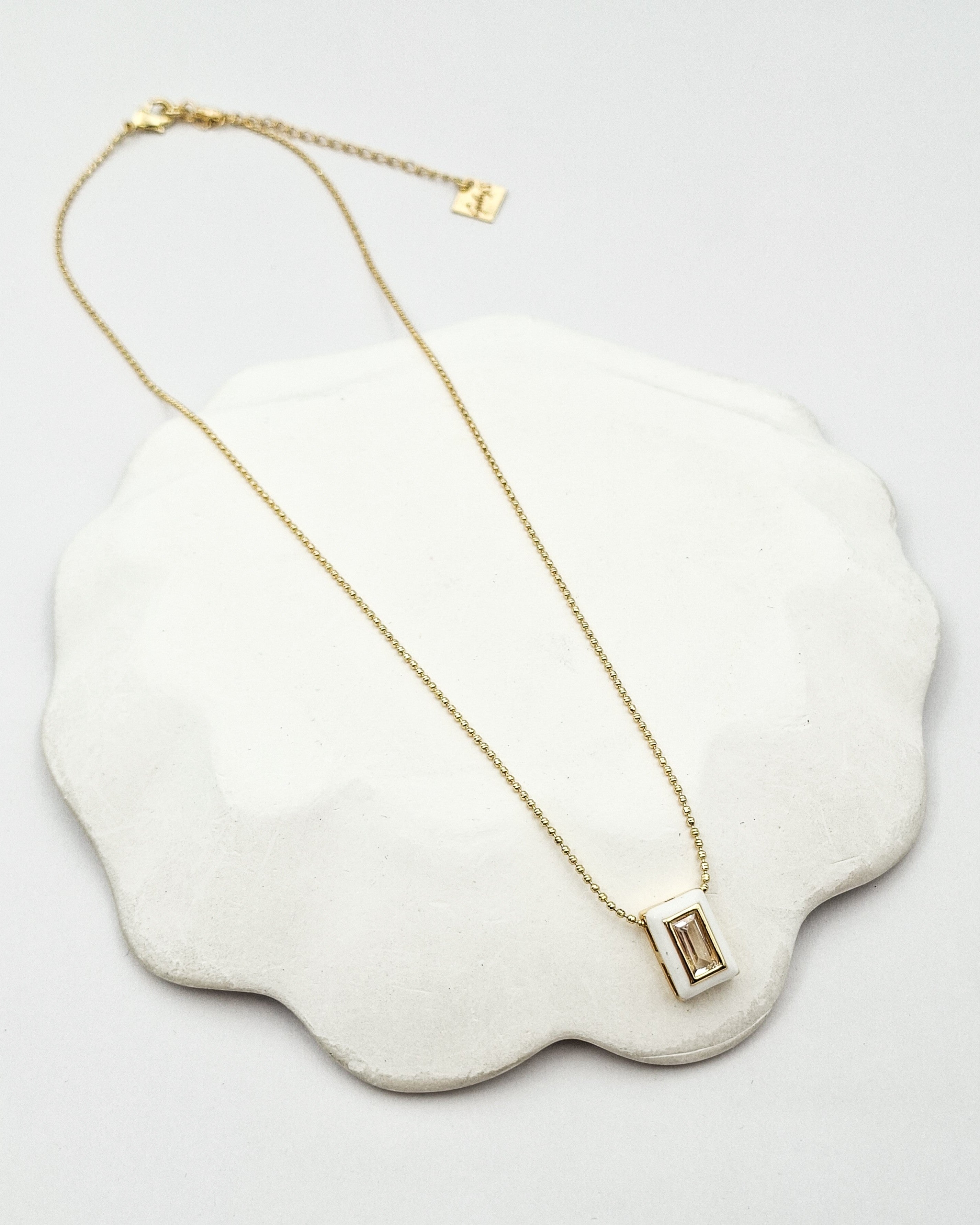 שרשרת זירקון מלבני בלנקו