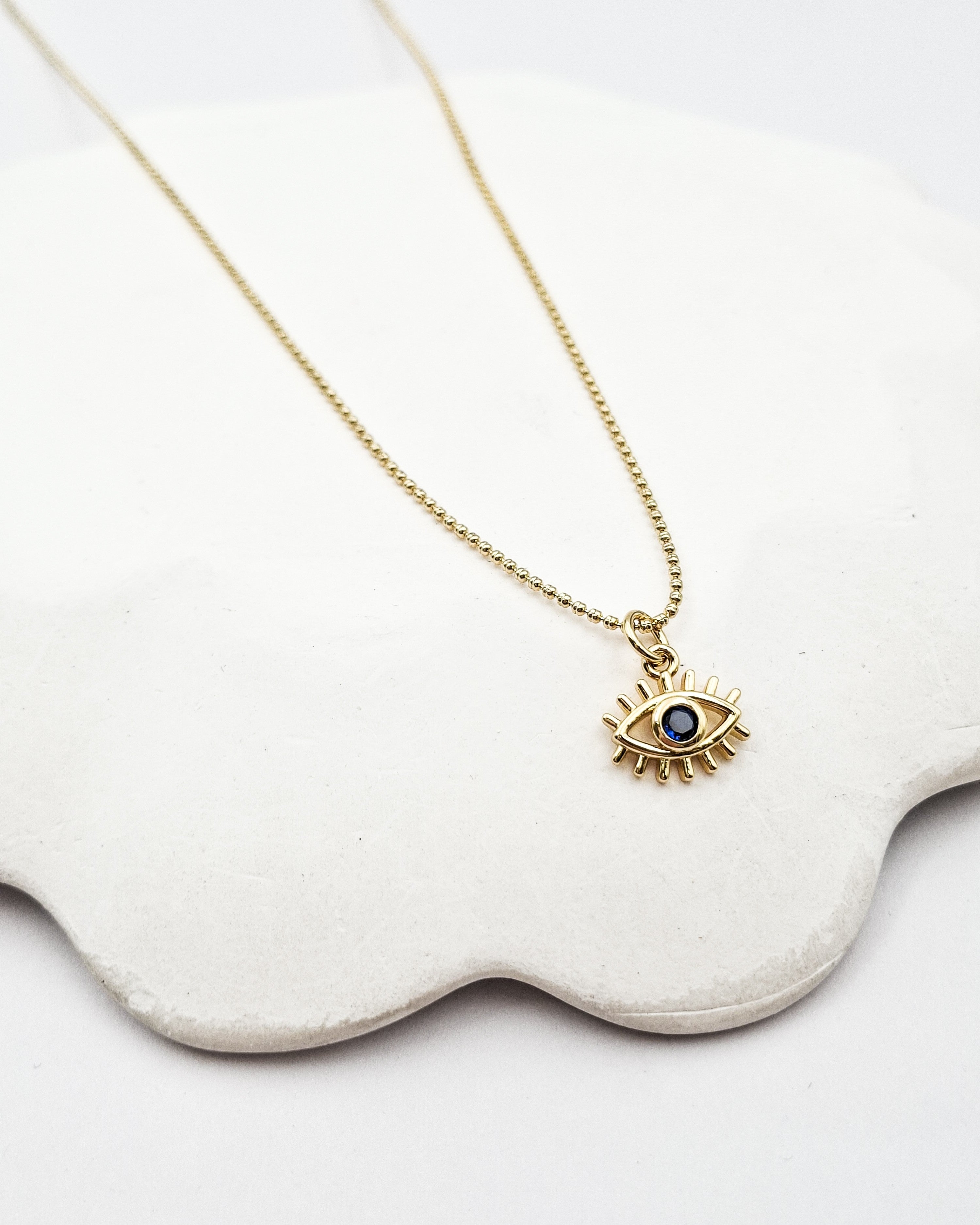 שרשרת עין זירקון