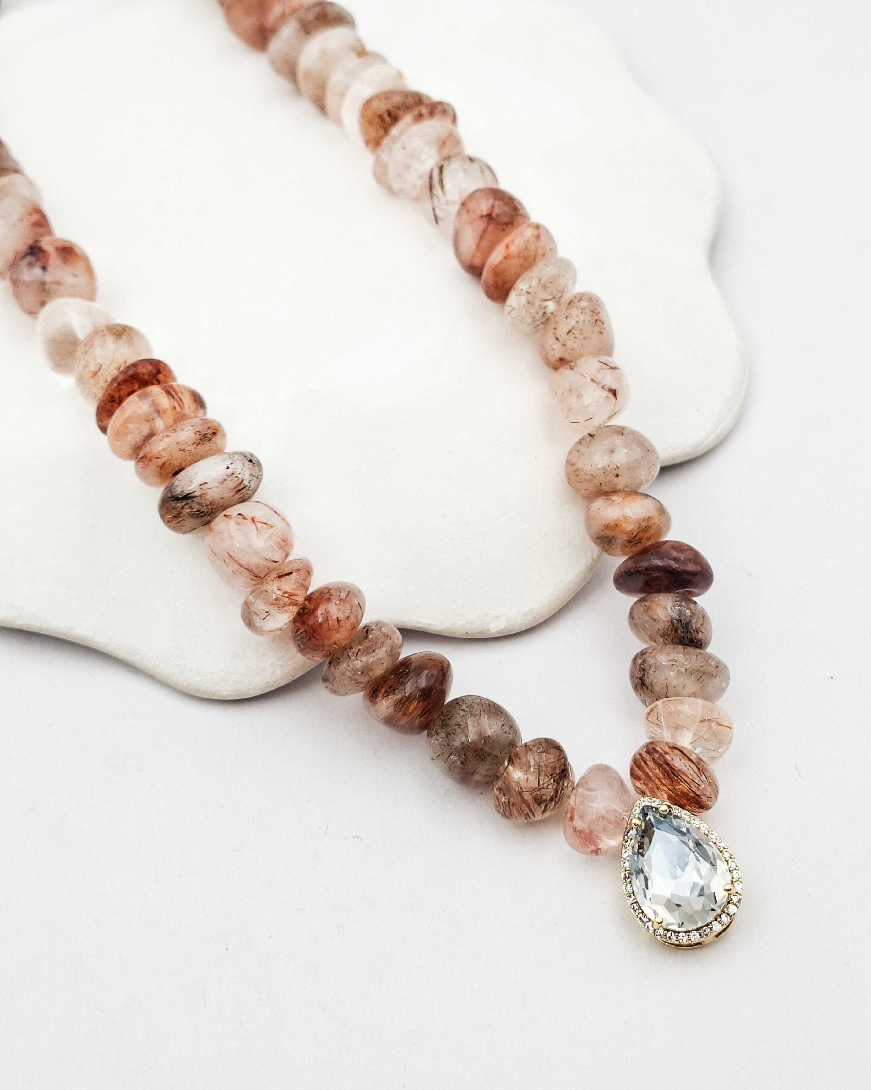 שרשרת אבנים שילי