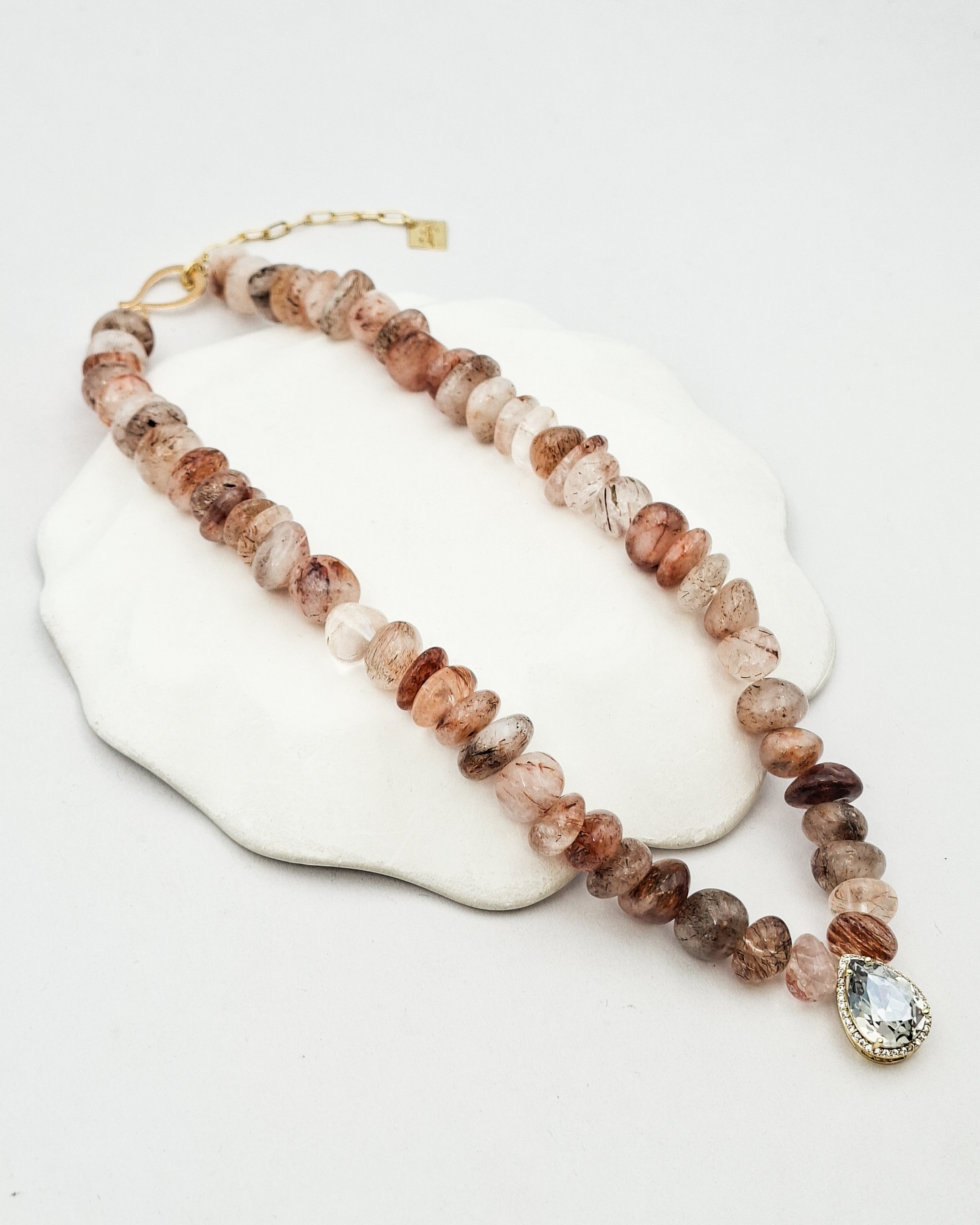 שרשרת אבנים שילי