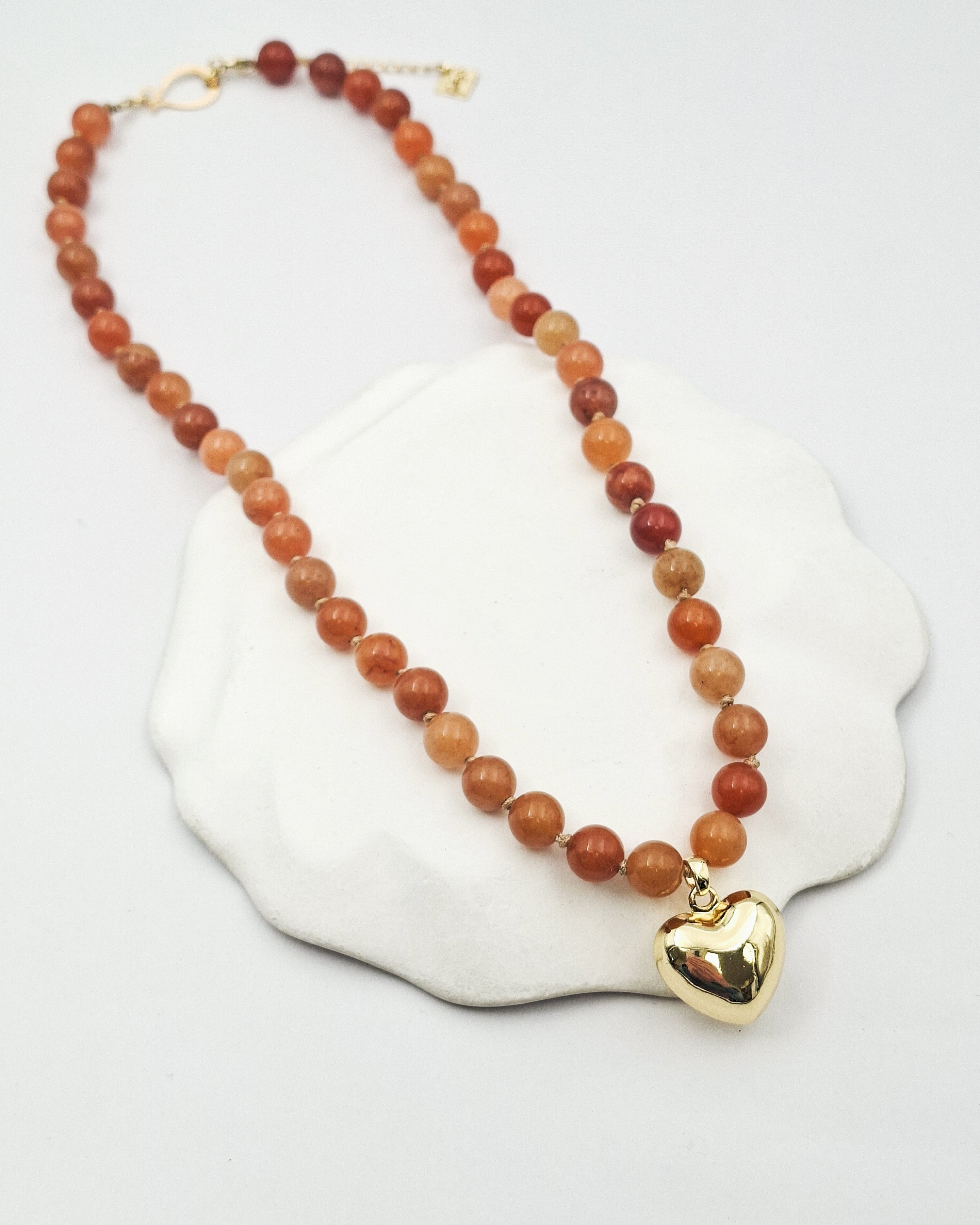 שרשרת אבנים קשירות כתמתם הארט