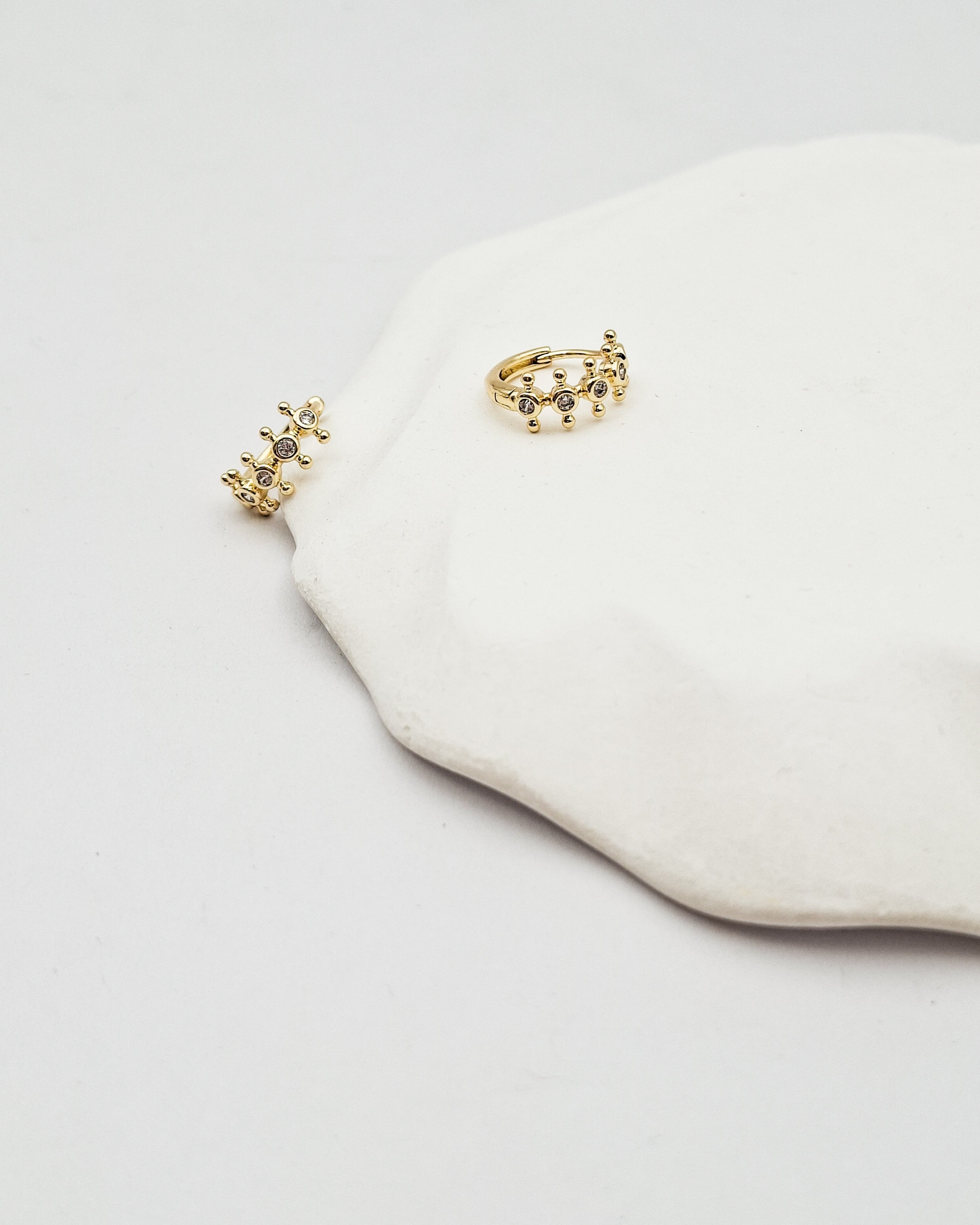 עגילי חישוק לאדר זירקונים