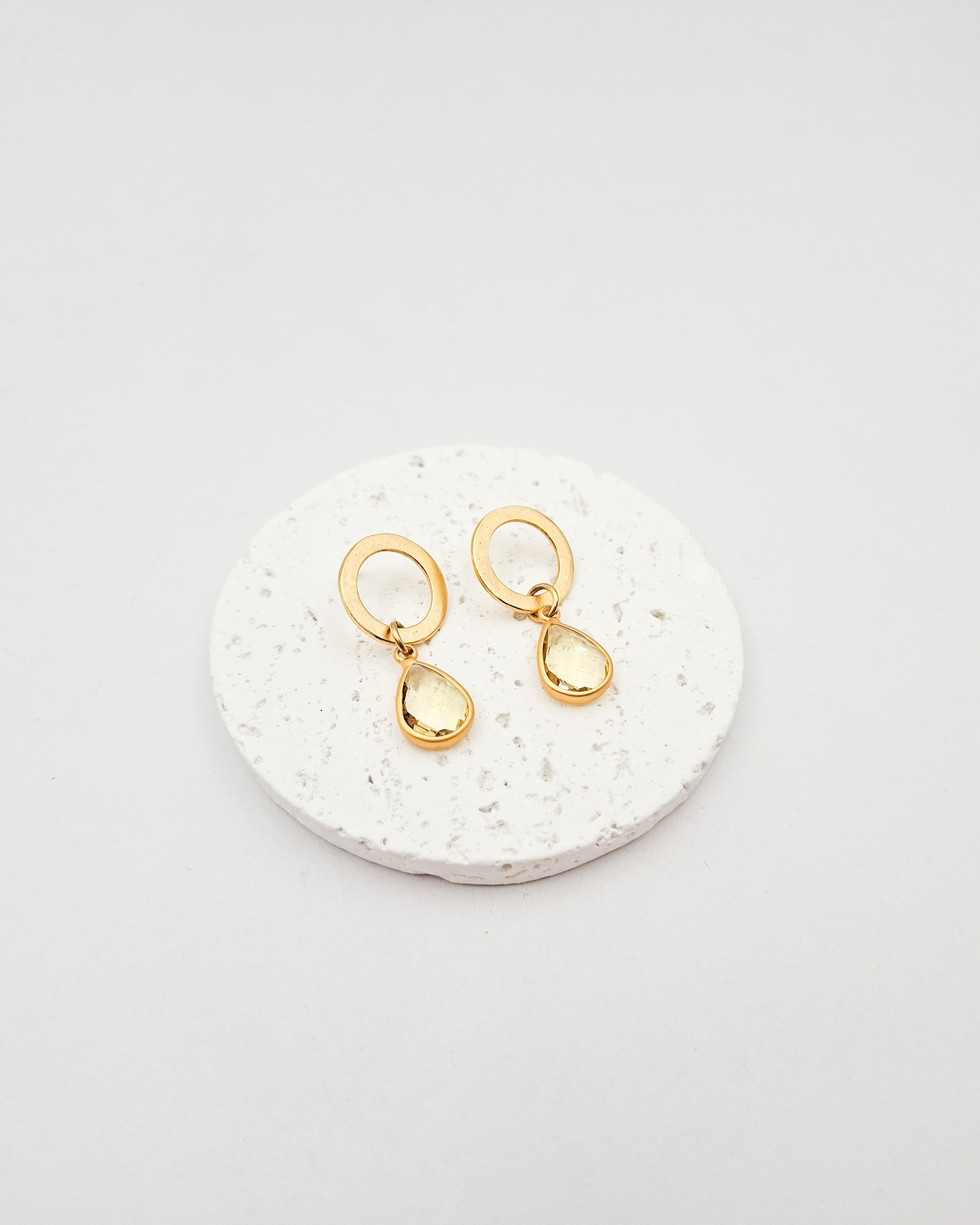 עגילי ליליאן שמפיין